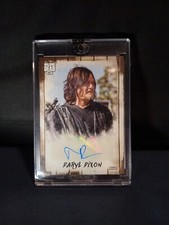 2018 Topps Walking Dead Hunters and the Hunted Trading Cards 20