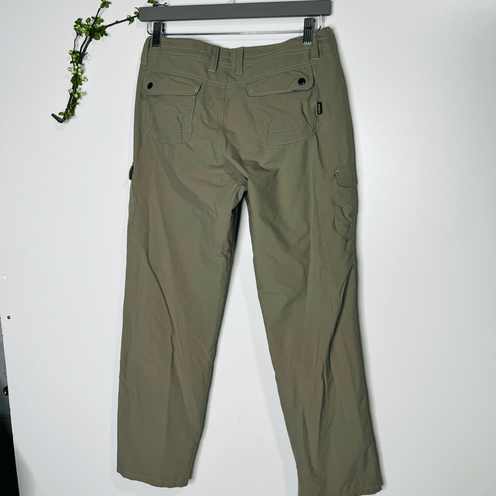 Pantalon randonnée dans plusieurs couleurs et tailles - C&A