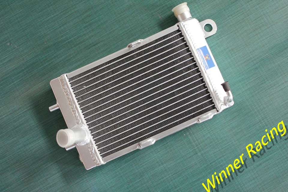 RADIADOR LATERAL DERECHO PARA APRILIA RST1000 FUTURA 01-03, SL1000 Falco 2000-2003 Foto 2 de 4