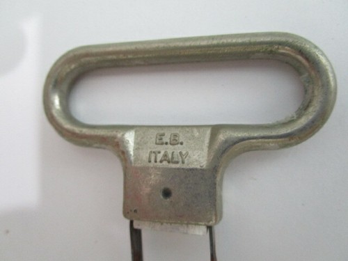 Abridor de botellas de vino vintage de Italia década de 1940 - Imagen 2 de 3