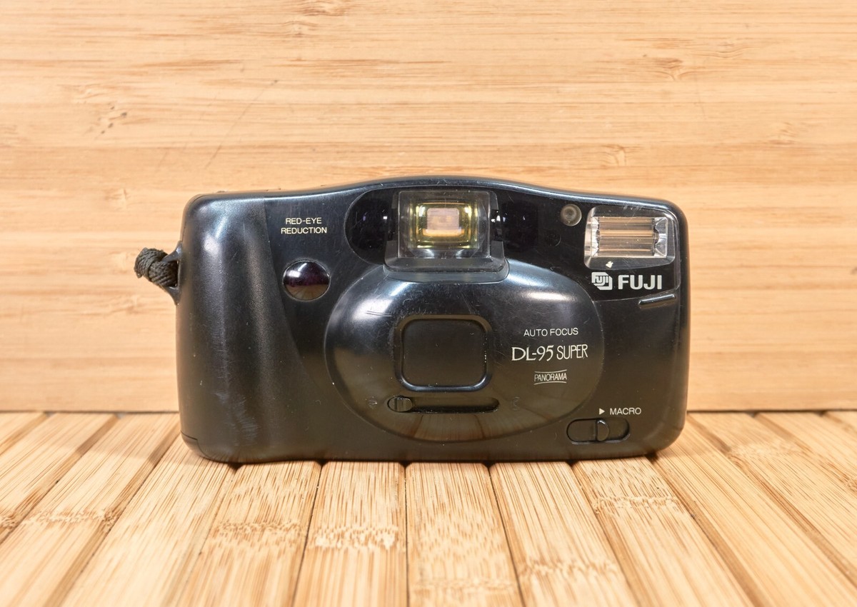 Fujifilm DL-95 Super 35mm Film Camera Tested Autofocus Point and
