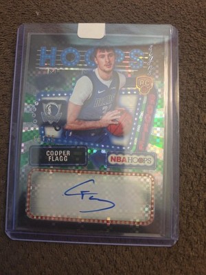 cooper flagg On Card  auto /75 Chase Pack Read description 