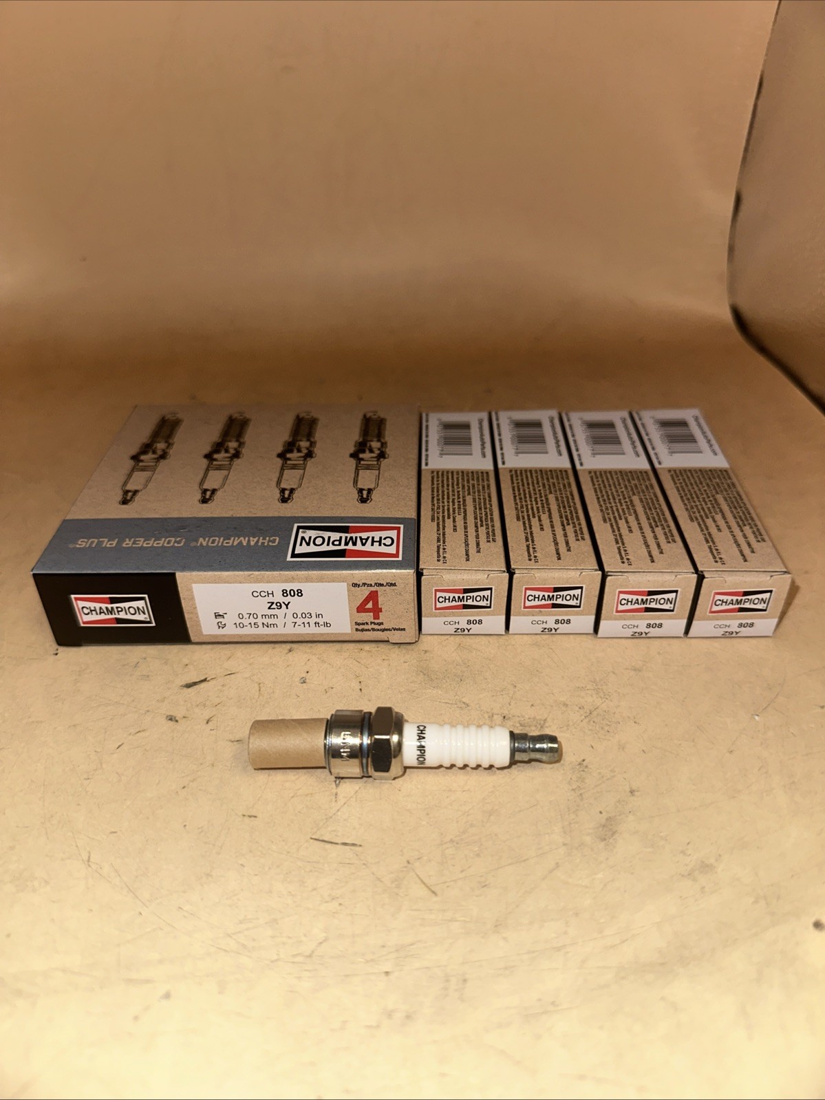 4 Champion 808 Z9Y Copper Plus Spark Plug For 50-58 ASTON MARTIN Tap Desc.