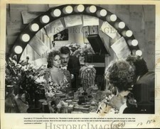 1975 Press Photo Omar Sharif and Barbra Streisand star in Funny Lady.