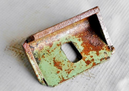 Halterung vom Lenkgetriebe von MAN 2K2 Oldtimer Traktor