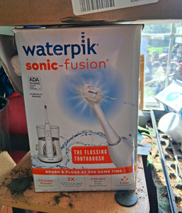 Waterpik Sonic-Fusion Flossing Toothbrush Flosser SF-02 White Corded 3 Modes