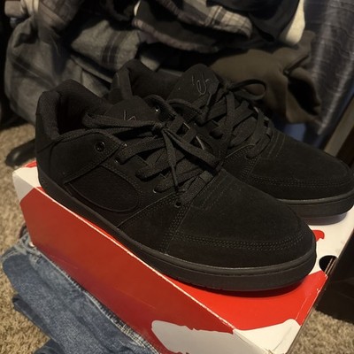 ES Accel Slim 5101000144004 Mens Black Suede Skate Inspired Sneakers Shoes