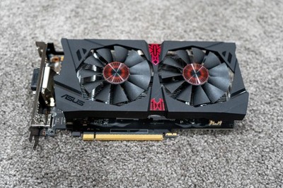 ASUS GeForce GTX 960 2GB GDDR5 Graphics Card (STRIXGTX960DC2OC2GD5)