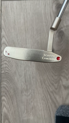 Scotty Cameron Tour Victory 　タイガー初優勝記念 Scotty Cameron TIGER WOODS 2002 MASTERS Victory Putter 35” Newport