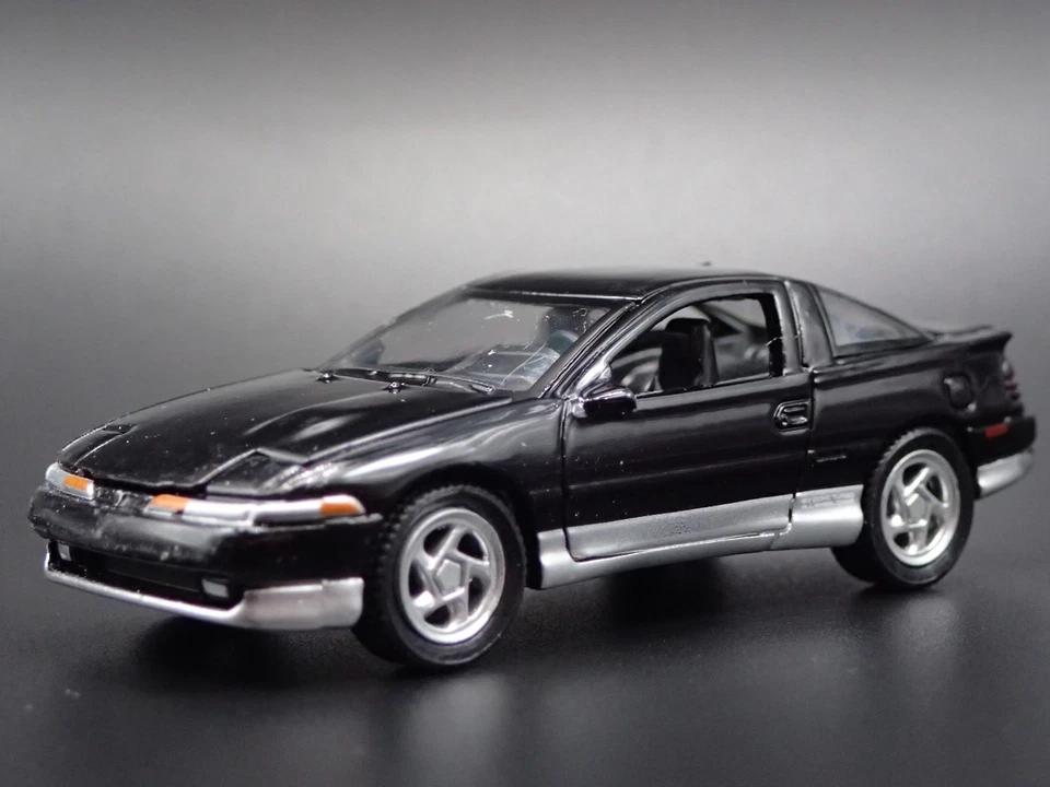 1990-1994 EAGLE TALON TSi NEGRO ESCALA 1:64 DIORAMA COLECCIONABLE COCHE MODELO FUNDIDO A PRESIÓN Foto 2 de 4