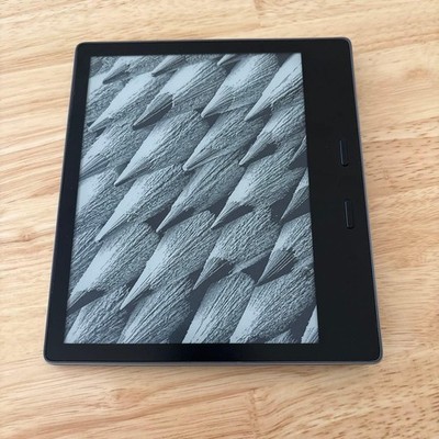 Amazon Kindle Oasis (9th Generation) 32GB, Wi-Fi, 7in - Graphite