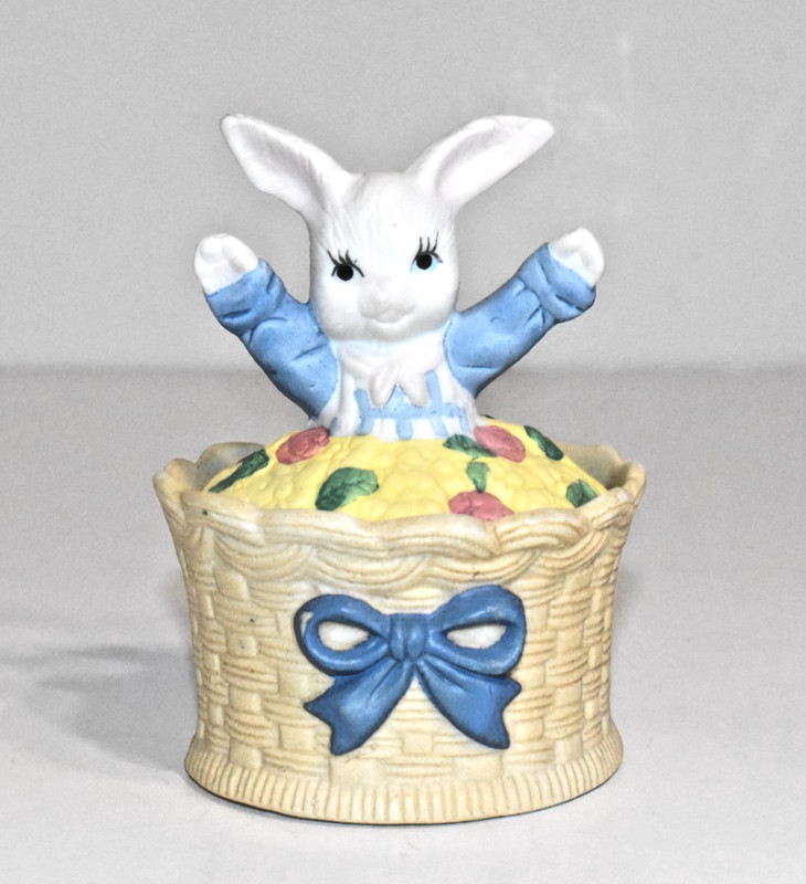 Easter Rabbit Trinket Box with Legs