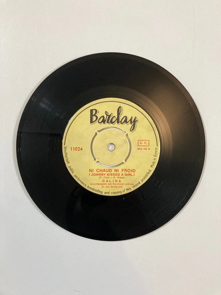 DALIDA O Sole Mio 45 RPM 7" Made in GREECE Foto 2 de 2