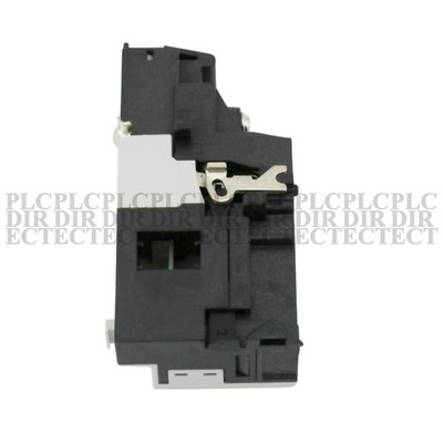 New MOELLER NZM2/3-XU208-240AC Undervoltage Breaker 240VAC