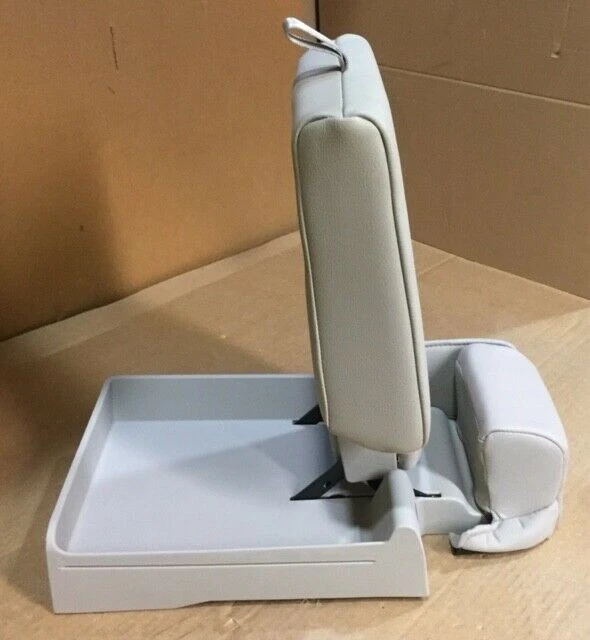 Apoyabrazos Lincoln MKT 2012 ASM CE9Z7467112AA - NUEVO OEM Foto 4 de 4