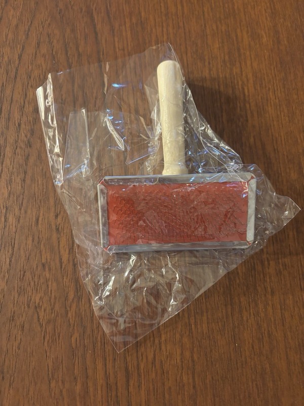 Overland Sheepskin Rug Brush