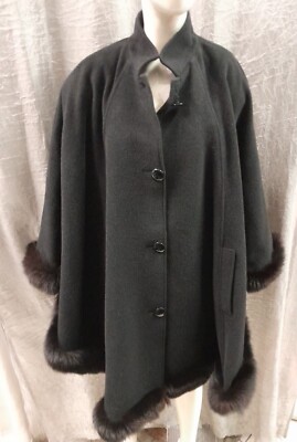 Damen Mantel Wolle mit Fuchsfellrand Antonella Calo' Gr. 4XL