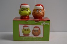 Dr. Seuss Grinch  Max Salt Pepper Shaker Set How The Grinch Stole Christmas 3-D