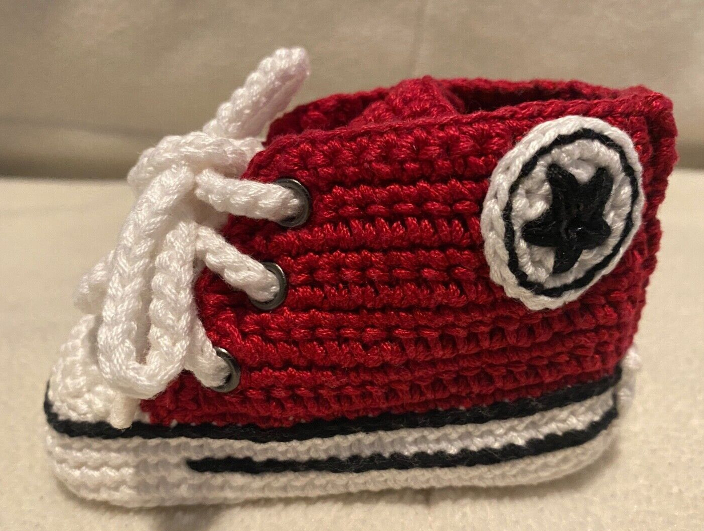 Color Red & White Size 3 To 6 Months