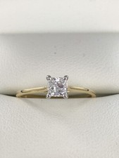 18ct Yellow Gold Princess Cut Diamond 0.41ct Ring VVS2, D