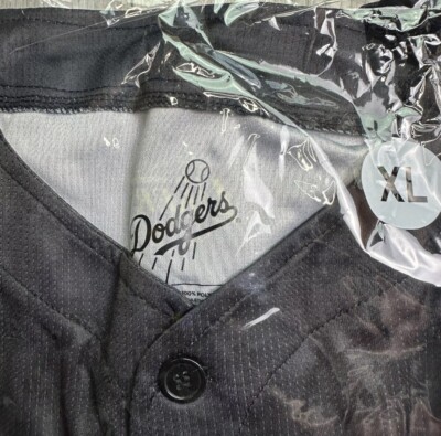 Nike Dodgers Bryant 24 ジャージ L グレー　日本未発売 Nike Rare Kobe Bryant Full Zip Chinese New Years Gray Adult Size