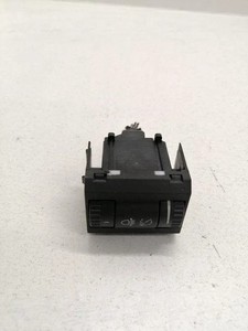 SKODA OCTAVIAII 1Z3 Schalter zur Einstellung der Scheinwerferhöhe 17120994