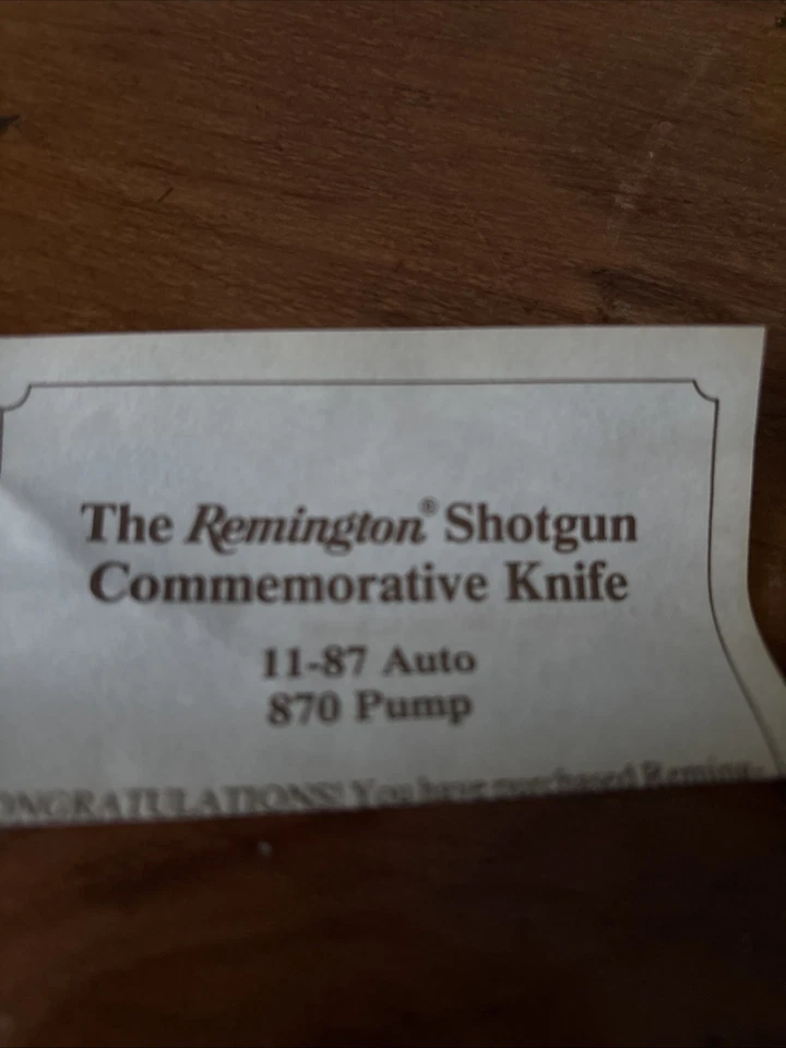 Nuevo en Caja Escopeta Remington Cuchillo Conmemorativo 11-87 870 Bomba, Caja y Papeleo Foto 2 de 4