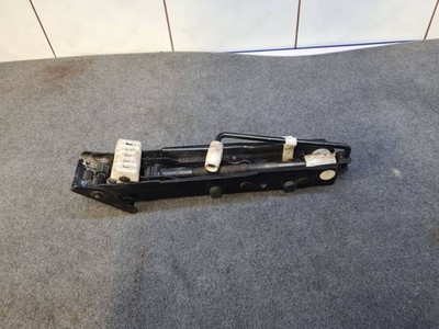 BMW 5 E39 2001 Jack 1096040 