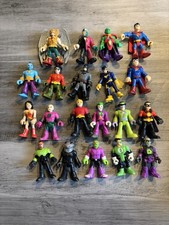 20 Action Figures from the Fisher-Price Imaginext DC Super Friends