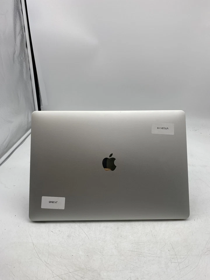 Apple MacBook Pro 15 дюймов 2018 i7 8850H 2,6 ГГц 16 ГБ RAM 500 ГБ SSD MacOS Sequoia - Изображение 4 из 4