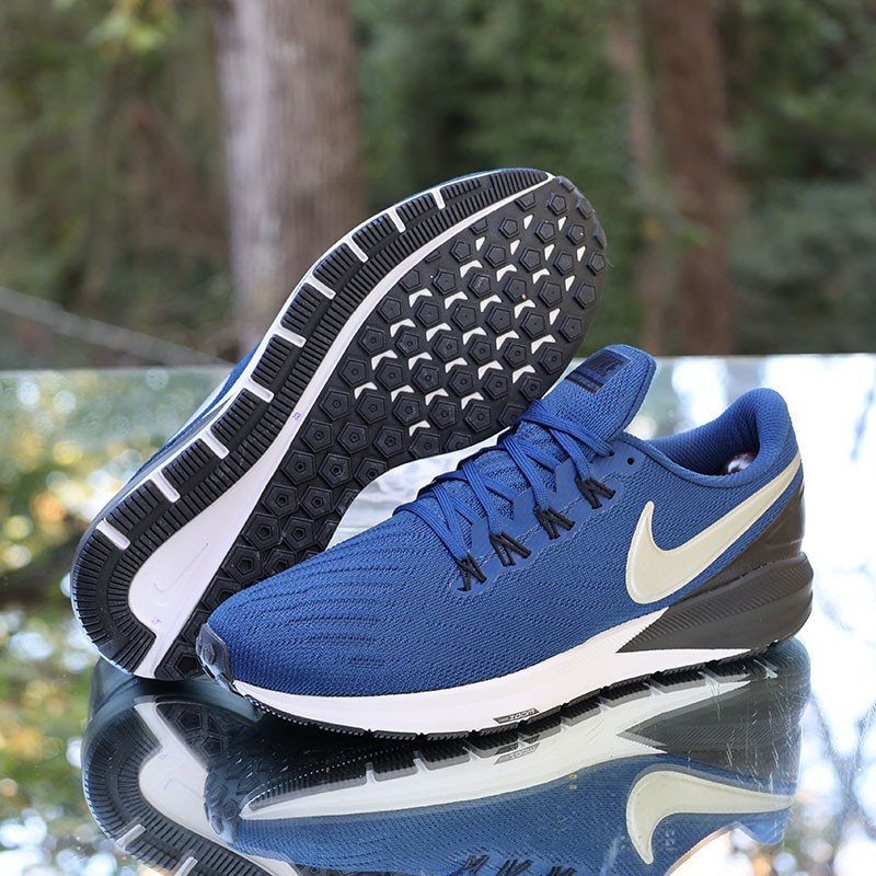 nike air zoom structure 22 nz