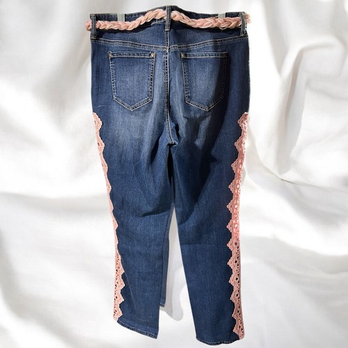 LADIES…..Size 12……GLORIA VANDERBILT…..Upcycled Jeans with Lace Detailing & Belt. - Picture 5 of 6