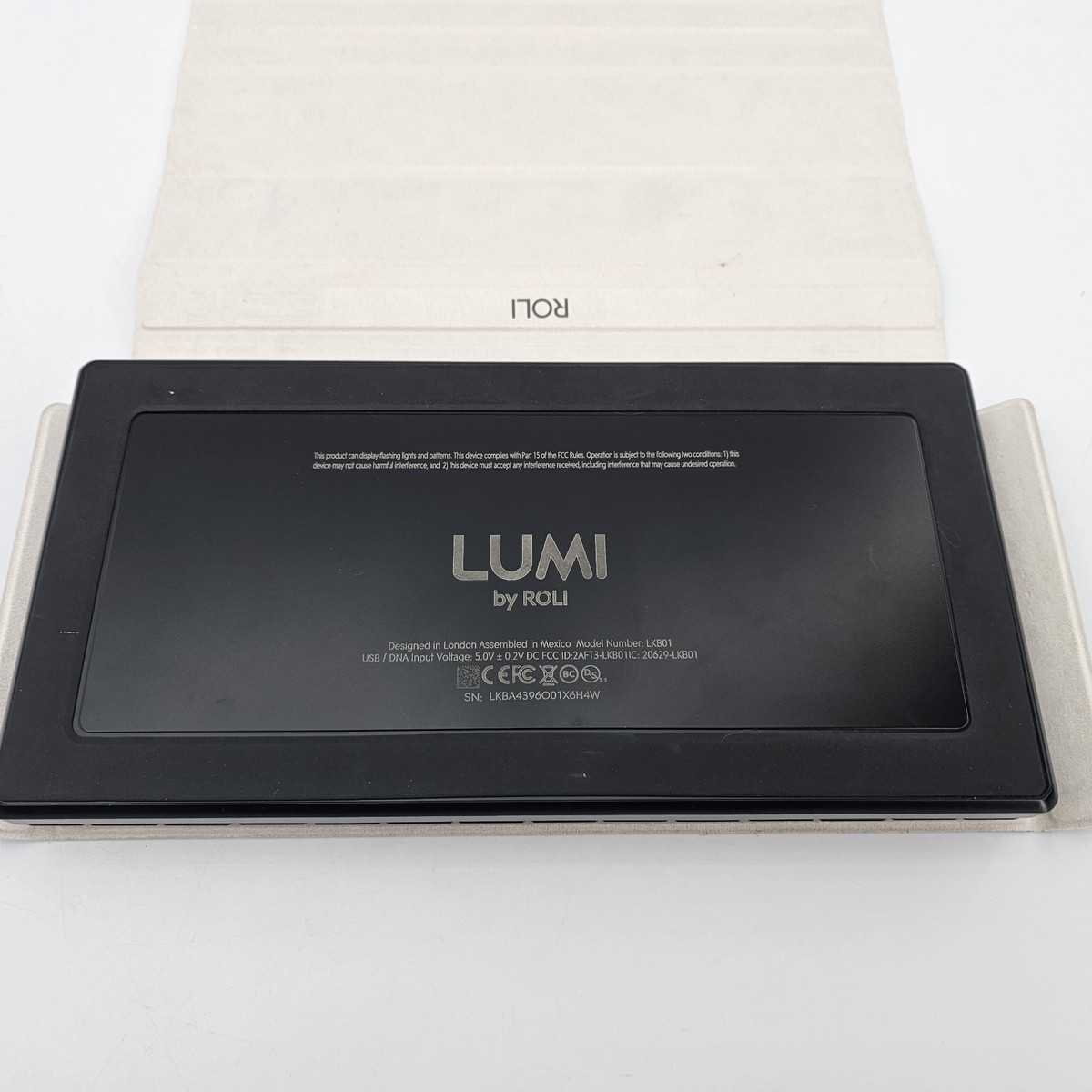 ROLI Lumi Keys Studio Edition Light Up Midi Keyboard BLACK Piano M