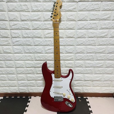 FENDER JAPAN ST57 electric guitar Safe Packing!