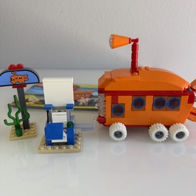 Lego SpongeBob SquarePants Bikini Bottom Express 3830 Retired 100% Complete