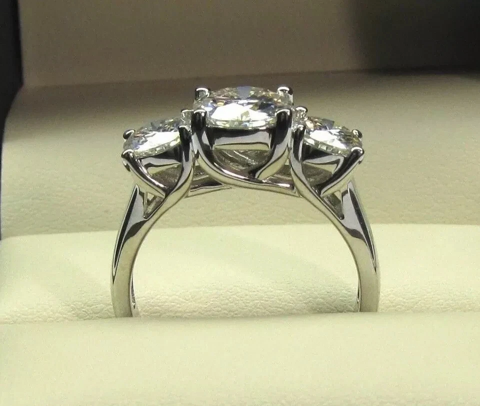 3 Ct Round-Cut VS1/G Lab Grown Diamond Three Stone Wedding Ring 14k White Gold - Image 3 of 4