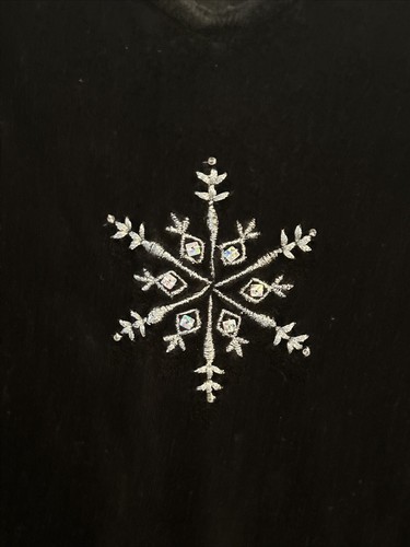 Bechamel Women M Solid Black Embroidered Snowflake Long Sleeve Velour Pullover - Picture 3 of 5