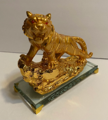 Feng Shui Gold tiger on crystal base statue! 7”,home decor' | eBay