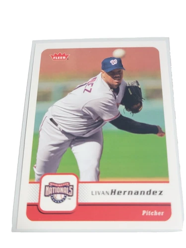 Fleer Livan Hernandez Baseball Sports Trading Cards & Accessories