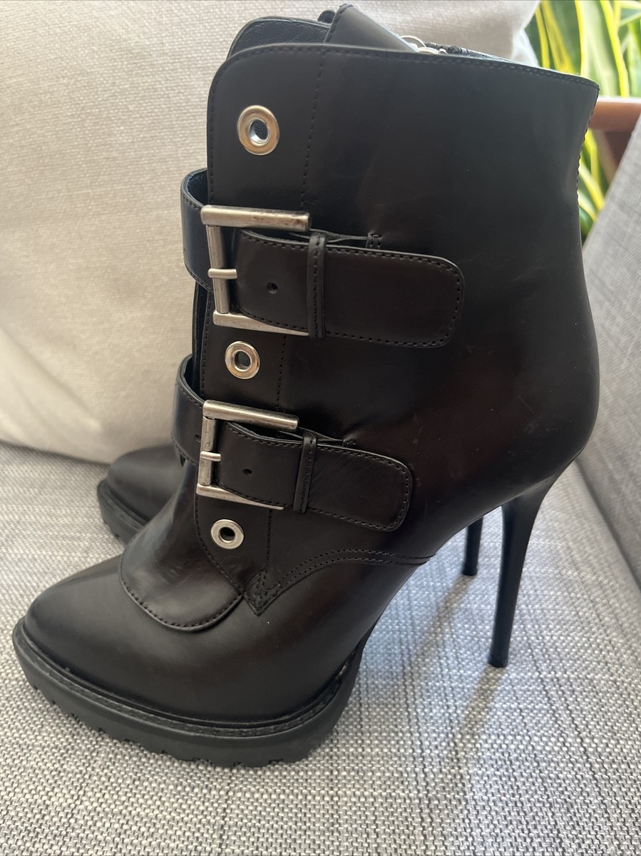 ALEXANDER MCQUEEN ブラックブーツ　37.5 Alexander McQueen Black Leather Buckle Detail Platform Boots 37 | eBay