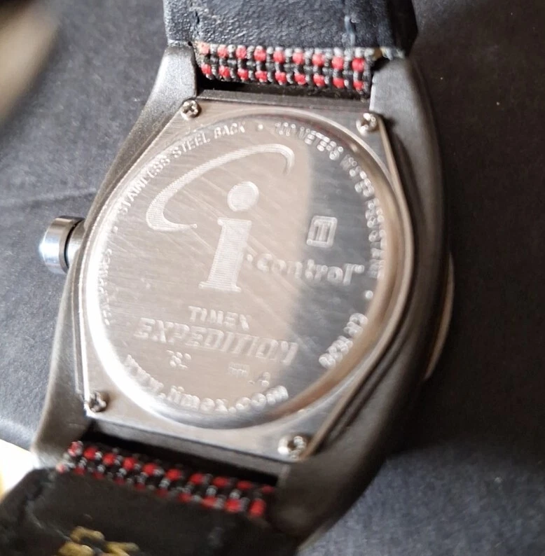 Timex i-control Expedition black silver 10 ATM - 100 mt - Immagine 3 di 4