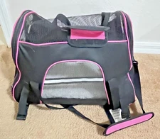 Pet Dog /Small Cat Carrier Bag Comfort Travel Tote Case. NEVER USED