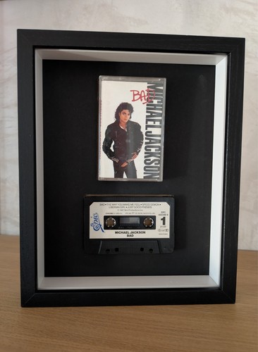 Cadre K7 Avec Cassette Audio Thriller De Michael Jackson - Objet Déco Mural, Neuf