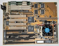 Gigabyte GA-586ATS ISA Sockel 7 retro Mainboard + Intel Pentium 90MHz + 16MB RAM