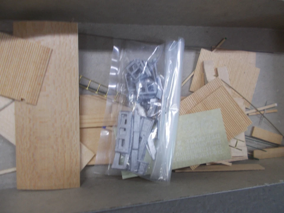 AMBROID # H-15 ~ D & H CABOOSE CAR KIT ~HO SCALE ~ LOT A - Image 2 of 4