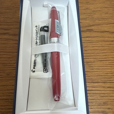 PILOT FKN-5M Ballpoint Pen Red M Size Time Tested Ready to Use Genuine