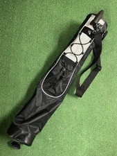 Club Champ Golf Pitch & Putt 2 Way Lightweight Sunday Stand Bag - Black - Mint