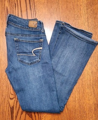 American Eagle Kick Bootcut Low Rise 4 Short