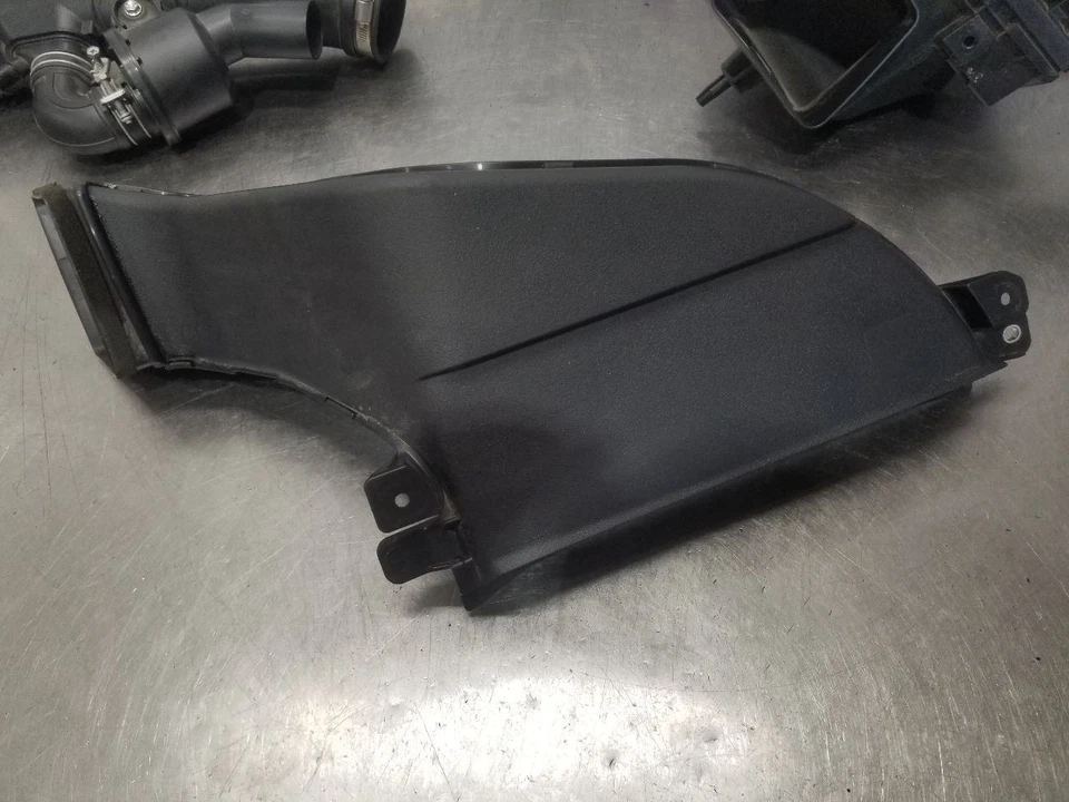 16 2016 LEXUS GS350 3.5L ENGINE AIR CLEANER INTAKE - Изображение 2 из 4