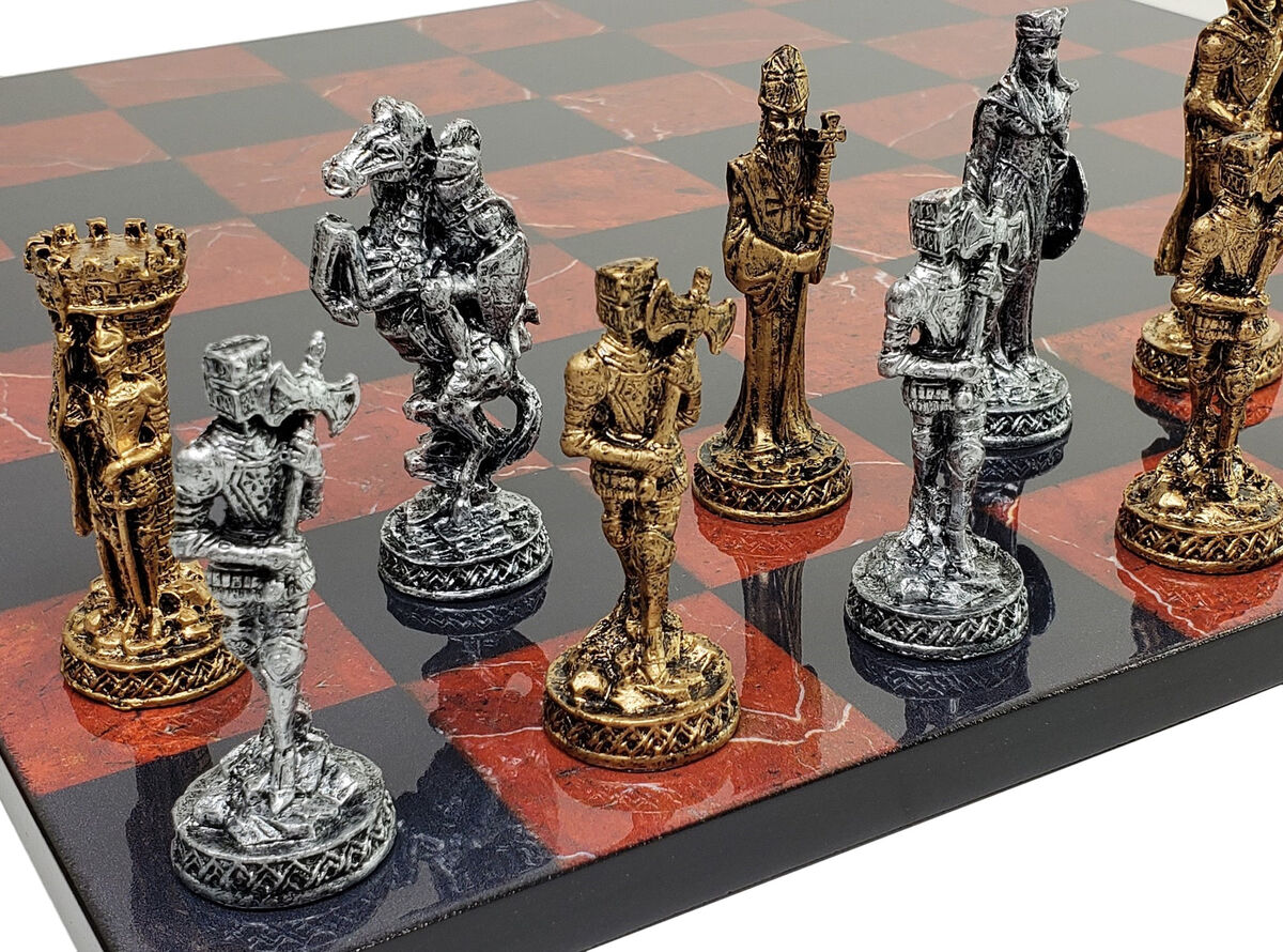 Medieval Times Crusades Pewter METAL Chess Set 16 Black & Red Faux Marble  Board